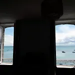 L'Abri Des Flots - Cancale