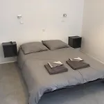 Maison Avec Jardin/Piscine - Quartier Residentiel