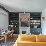 Le Bistro De Pierro