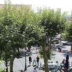 Place Louis XIV 2 Hyper Centre