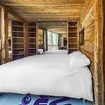 Chalet Carte Blanche Rock N' Love