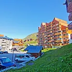 Le Lac Du Lou