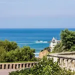 Alma Keyweek Duplex Apartment With Terrace And Ocean View In Biarritz