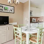 Apartment Les Rivages De Coudouliere-3 By Interhome