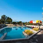Camping Club Sunissim Le Littoral 5* By Locatour