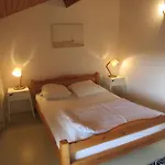 Maison Mitoyenne Proche De La Plage