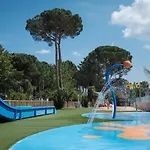 Camping Taxo Les Pins - Maeva