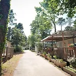 Camping Taxo Les Pins - Maeva