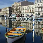 Joli F2 En Centre Ville