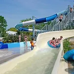 Camping Les Blancs Chênes