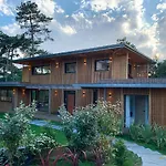 Villa Eden Wood