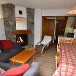 Vaujanylocations - Claret II Apt 12