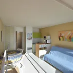 Studio Cabine Vue Port Grand Pavois M