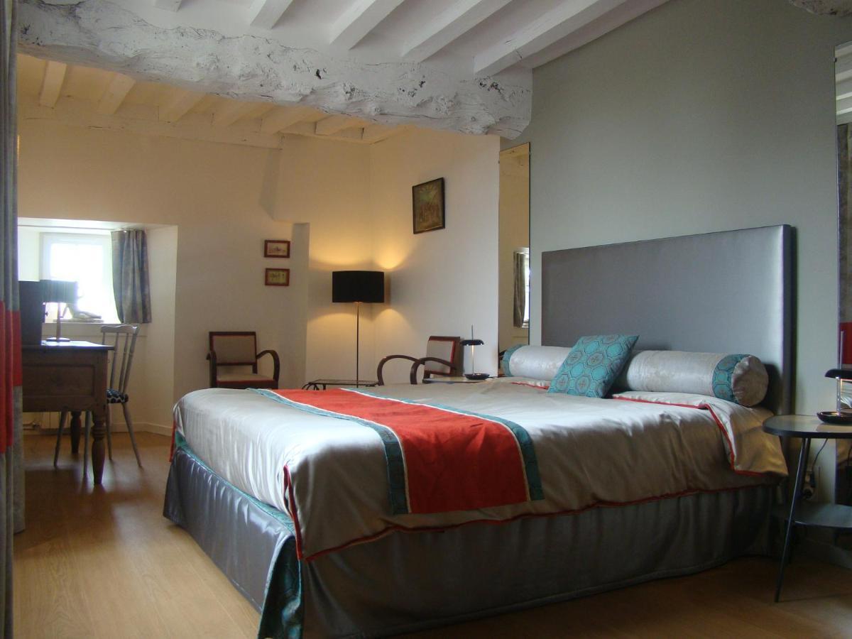 Manoir De La Marie Hirel