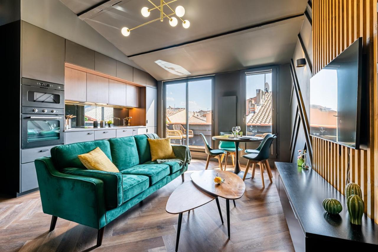 Loft En - Duplex Terrasse Coeur Historique Avec Vue Degagee & Parking Souterrain Offert Appartement *