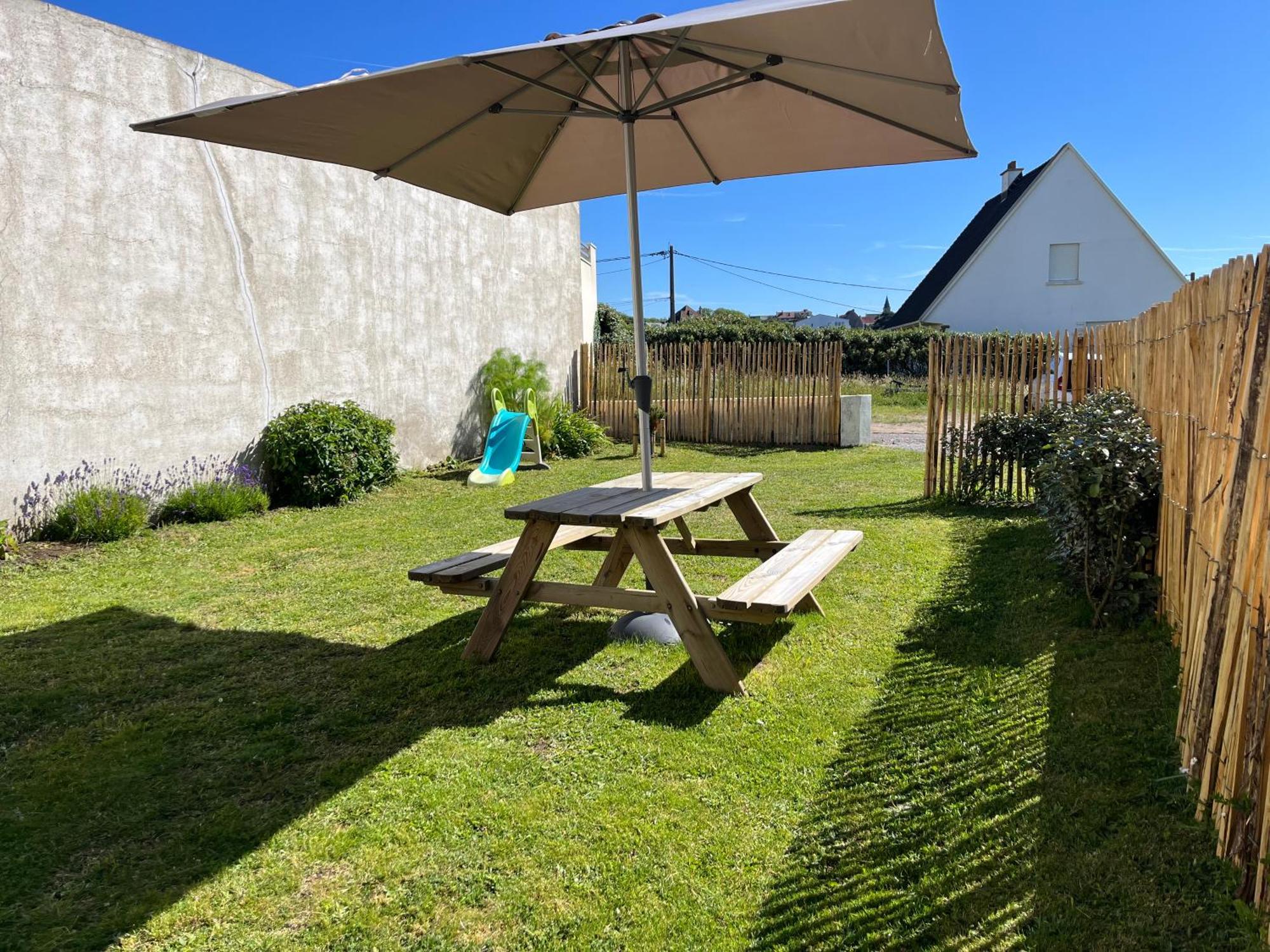 La Maison - - Vue Sur Et Jardin Vakantiehuis *
