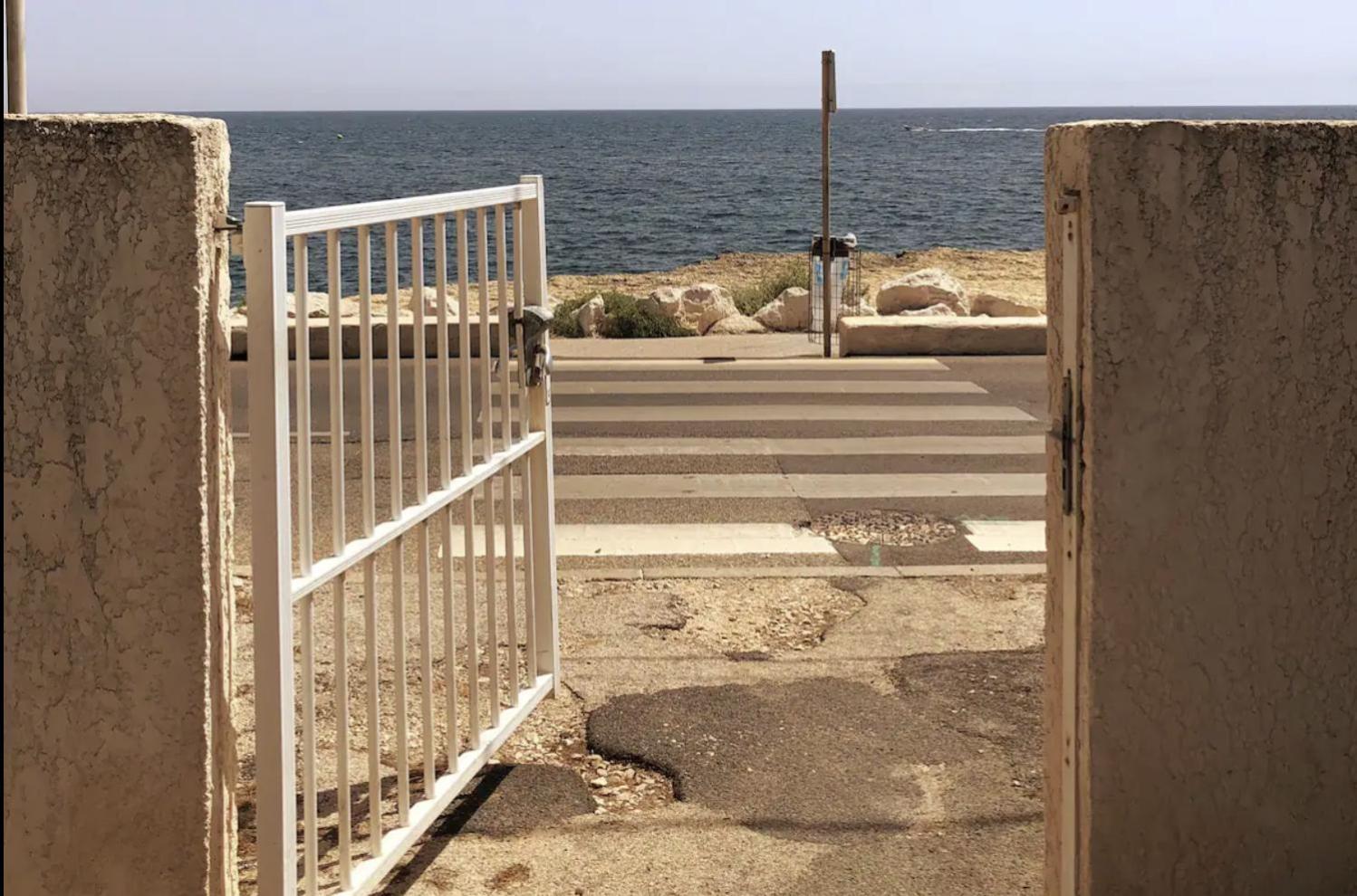 60m2 - 2 A Minute Des Plages, Parking Prive Appartement *
