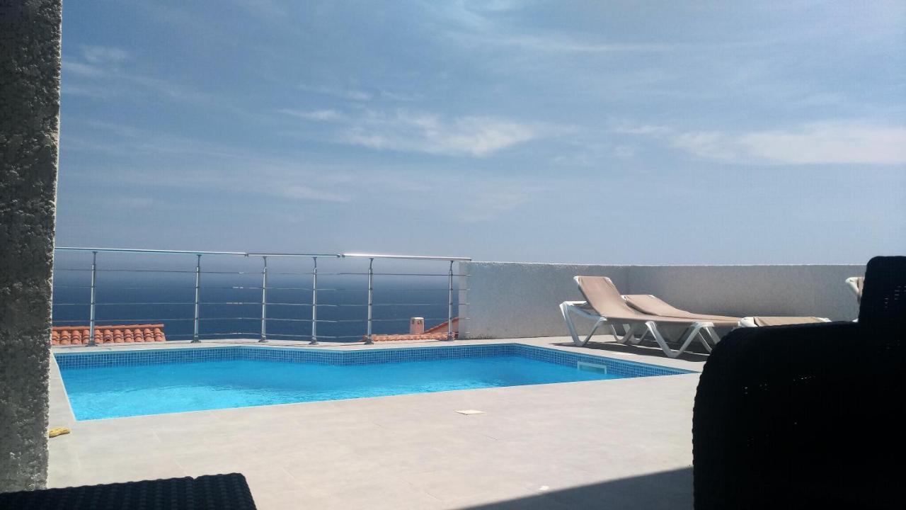 Luxe Vue Panoramique Sur La Piscine Clim Cassee 4 Etoiles Meuble Tourisme Сербер