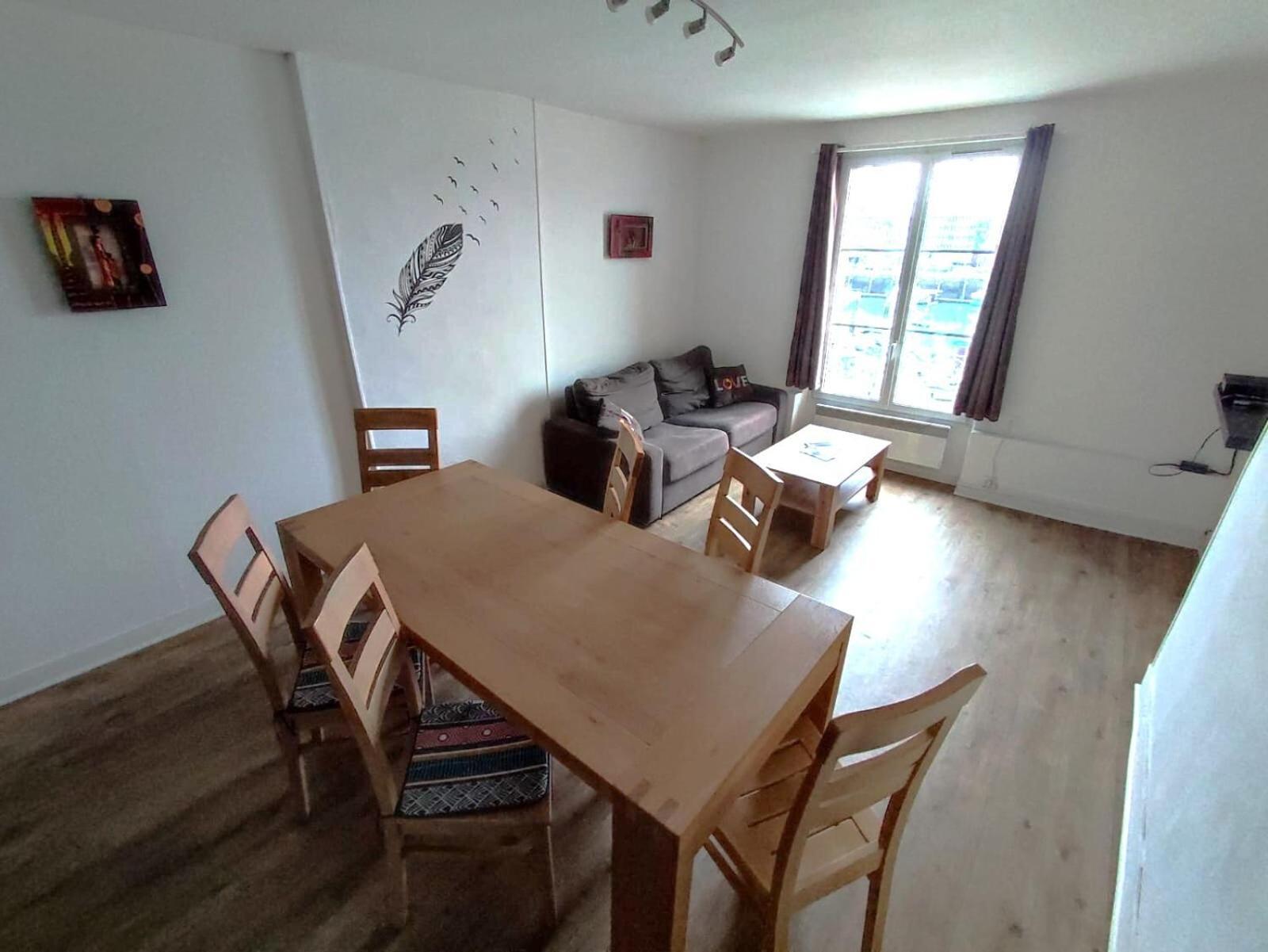 Apartment Duplex Avec Vue Sur Le Port De Plaisance *